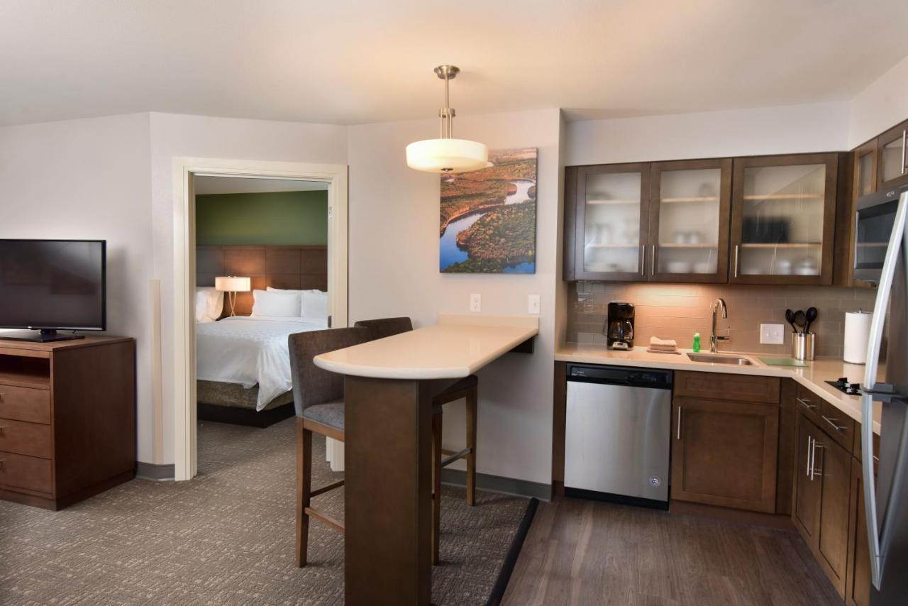 Staybridge Suites - Wisconsin Dells - Lake Delton By Ihg Extérieur photo