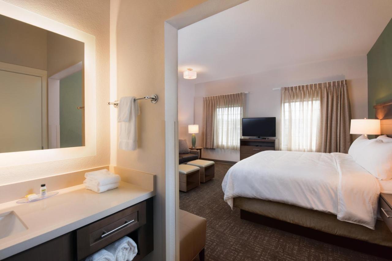 Staybridge Suites - Wisconsin Dells - Lake Delton By Ihg Extérieur photo