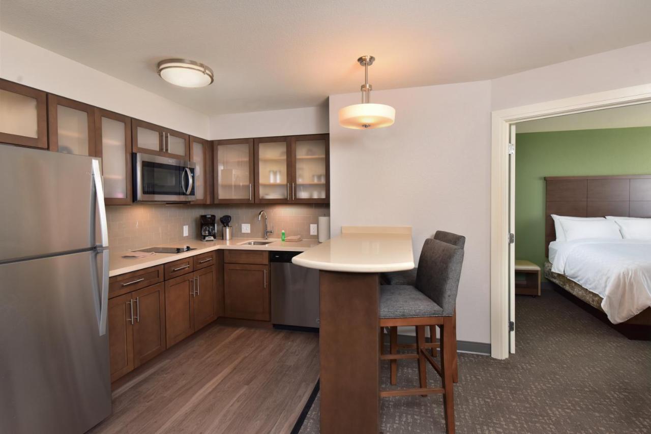 Staybridge Suites - Wisconsin Dells - Lake Delton By Ihg Extérieur photo